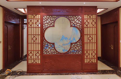 芜湖会所室内装修中式仿古实木屏风隔断展示